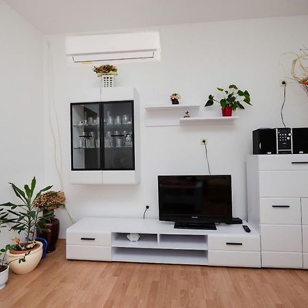 Apartment Ruza Лопар Екстер'єр фото
