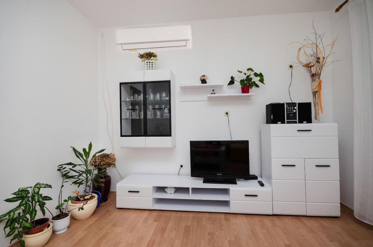 Apartment Ruza Лопар Екстер'єр фото
