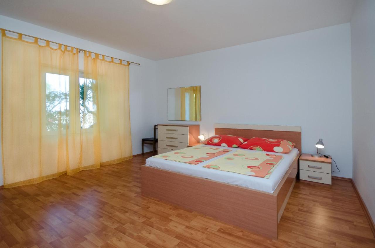 Apartment Ruza Лопар Екстер'єр фото